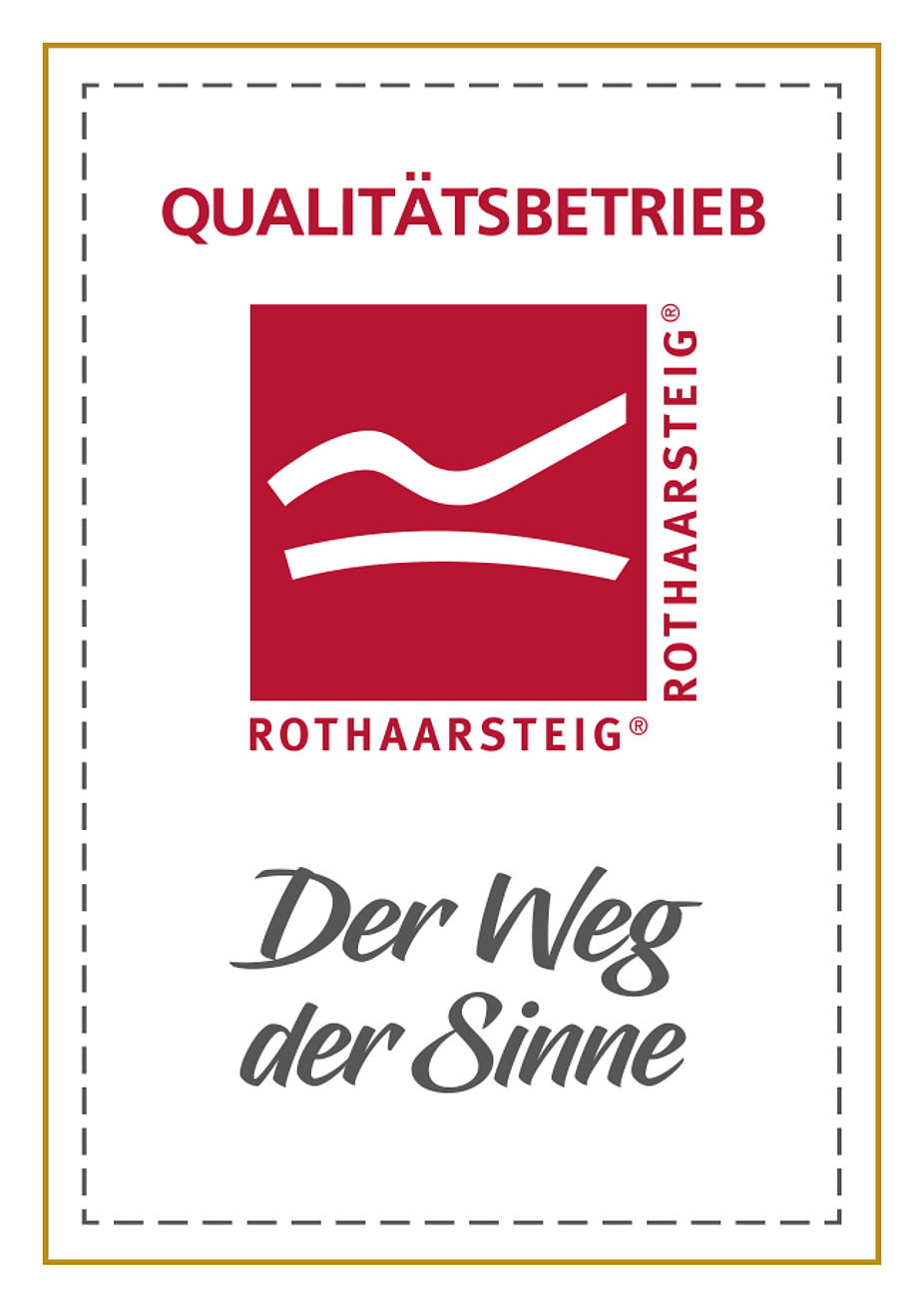 Logo für Qualitätsbetrieb-Rothaarsteig, mit dem liegenden R im roten Kästchen